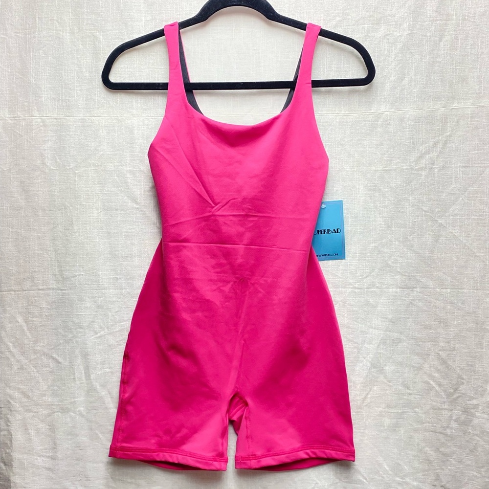 Fleo Bodysuit Small Pink Activewear Singlet One Piece Weightlifting NEW - Picture 3 of 15